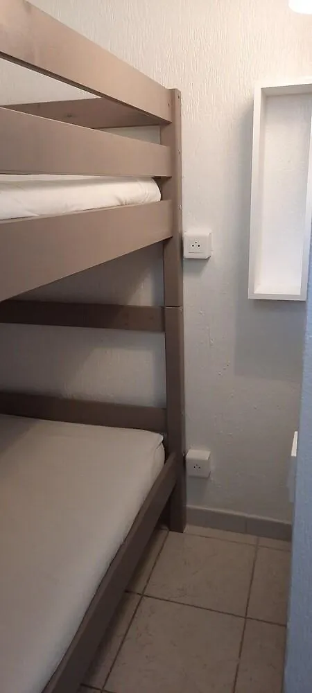 Appartement Studio Port Vauban Vue Port Excellente Situation Climatise Fibre France