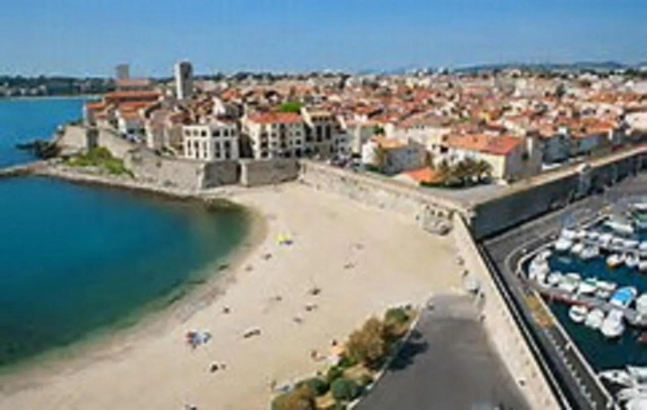 Studio Port Vauban Vue Port Excellente Situation Climatise Fibre