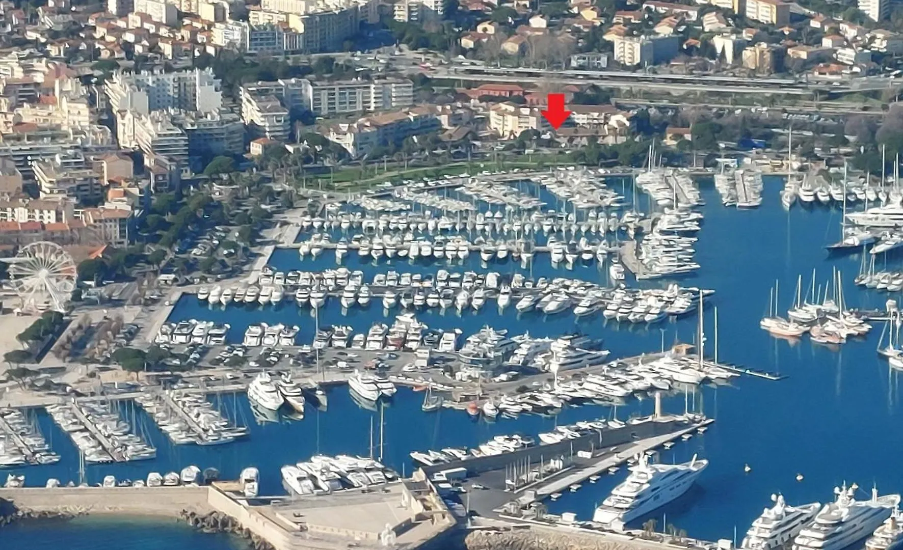 Studio Port Vauban Vue Port Excellente Situation Climatise Fibre Appartement Antibes