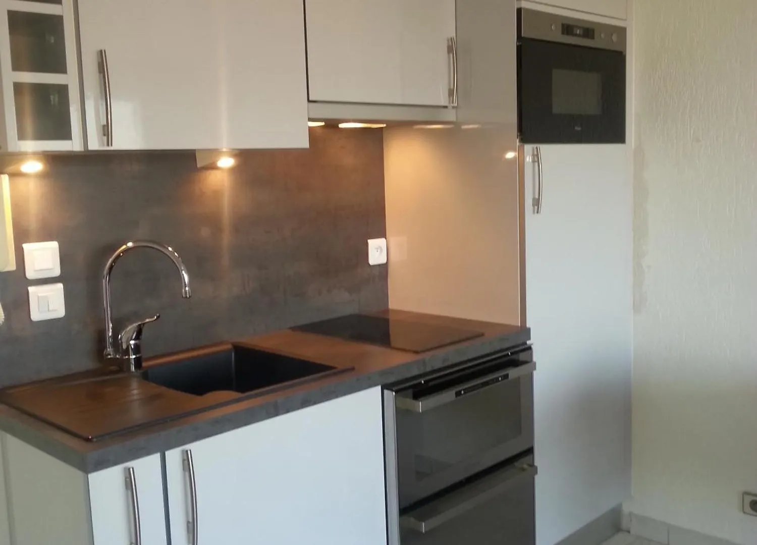 Studio Port Vauban Vue Port Excellente Situation Climatise Fibre France