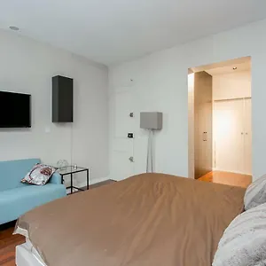 Studio Tour Eiffel Et Champs-elysees Appartement Paris