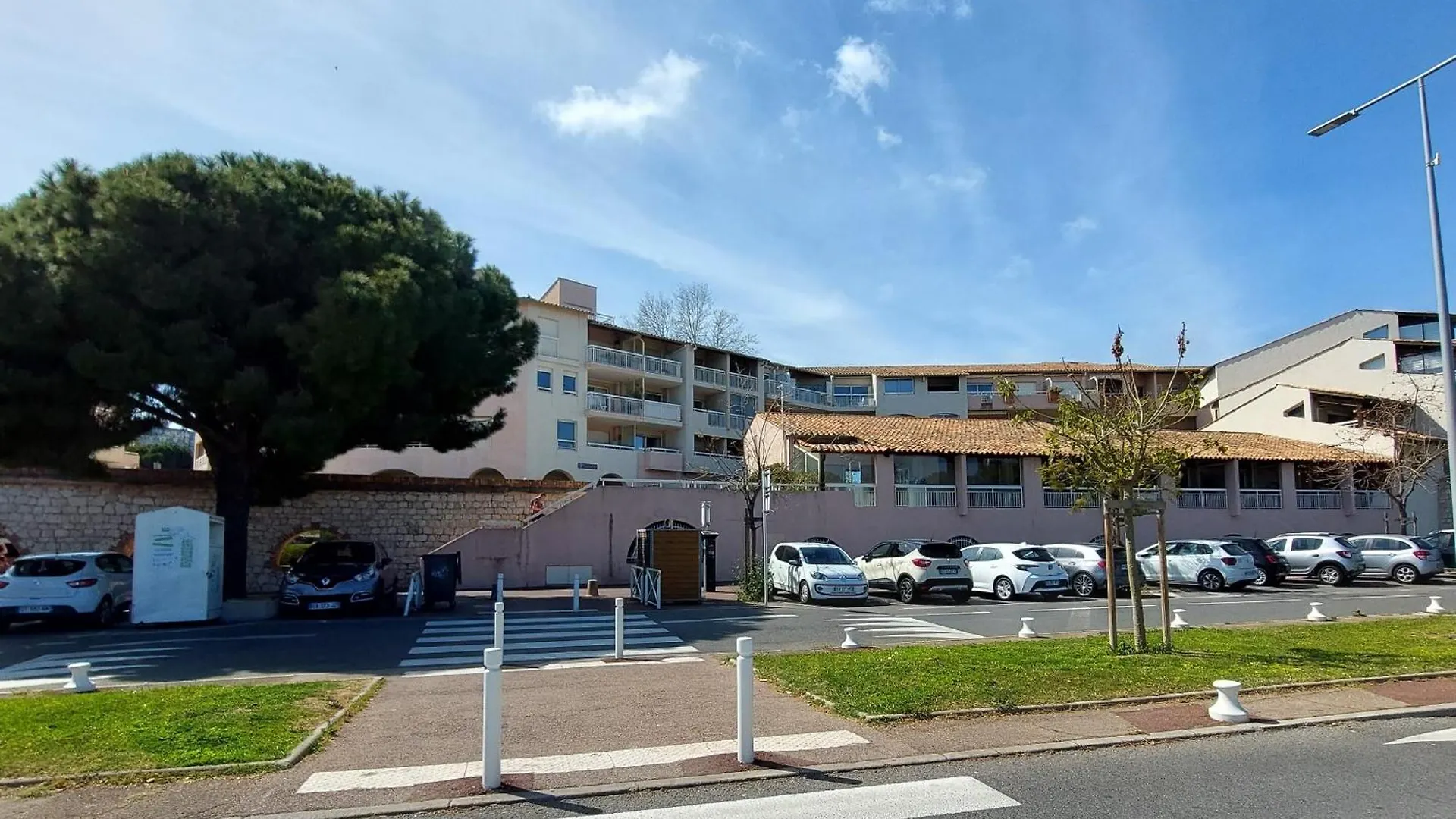 Apartment Studio Port Vauban Vue Port Excellente Situation Climatise Fibre